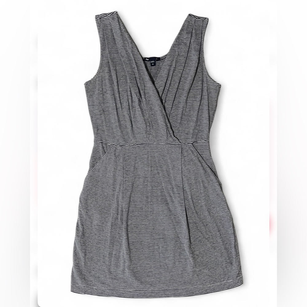 📶 Gap Gray & Navy Striped Mini Dress ~Women’s XS~Crossover Front~Tie Back Design